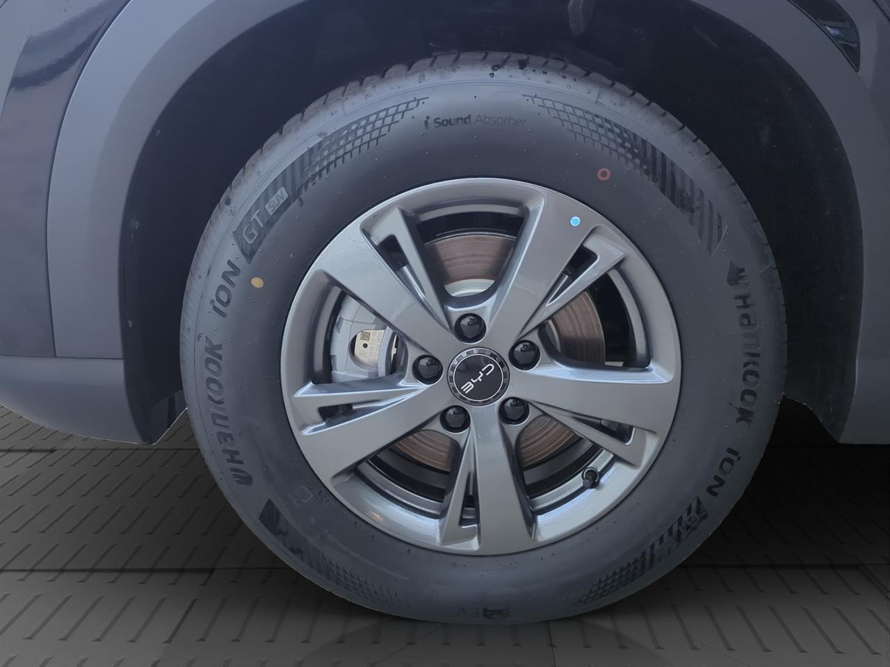 BYD Atto 2 DM-i 1.5 165 CV PHEV Active