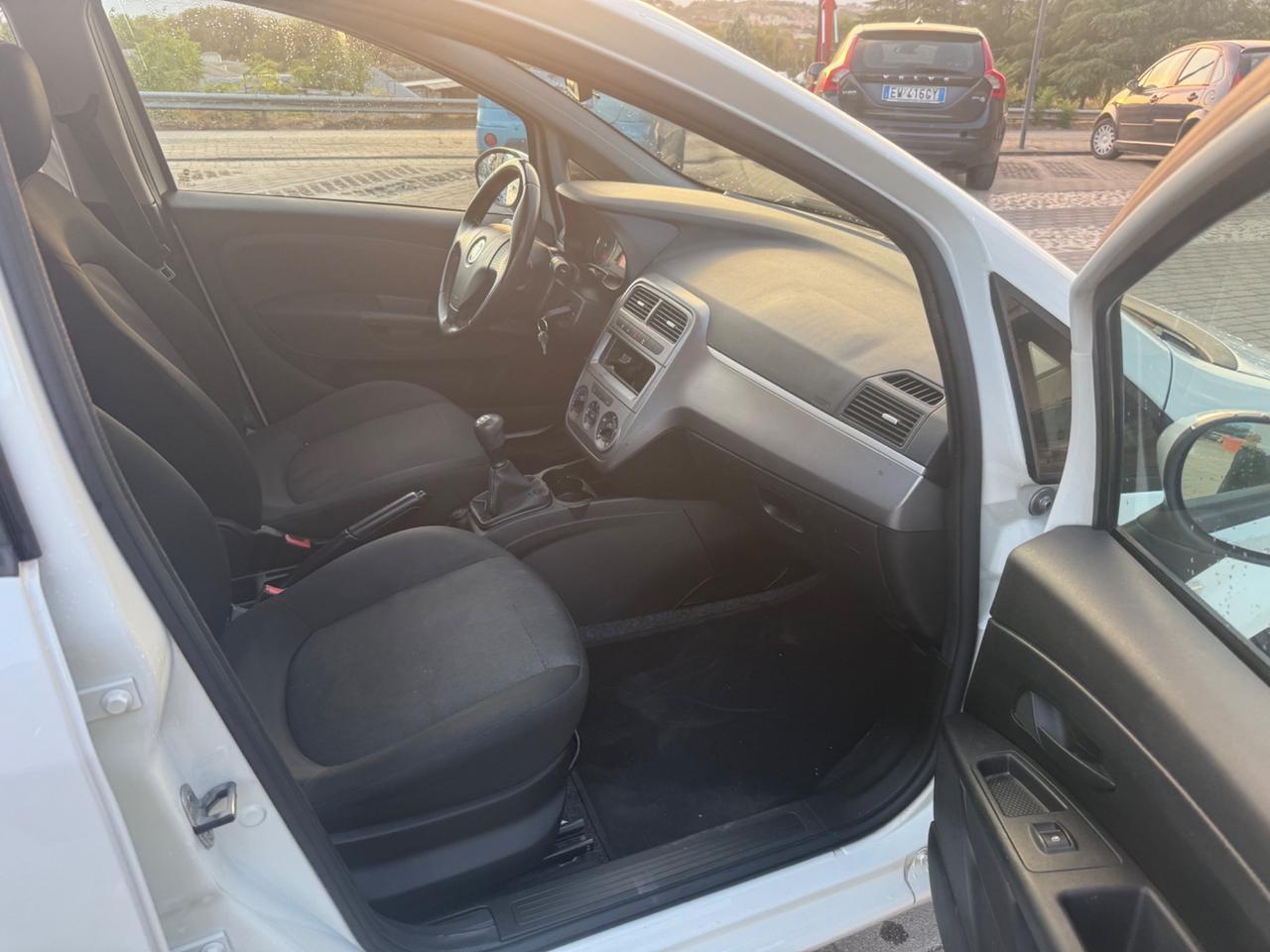 Fiat Punto 1.3 MJT II 75 CV 5 porte
