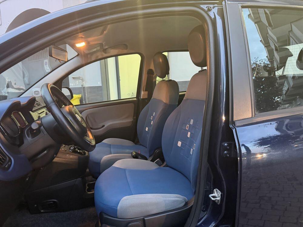 FIAT PANDA 900 AUTOMATICA LOUNGE CERTIFICATA NUOVA