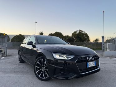 AUDI A4 Avant 2.0 Tdi S-Tronic - Led Virtual 18