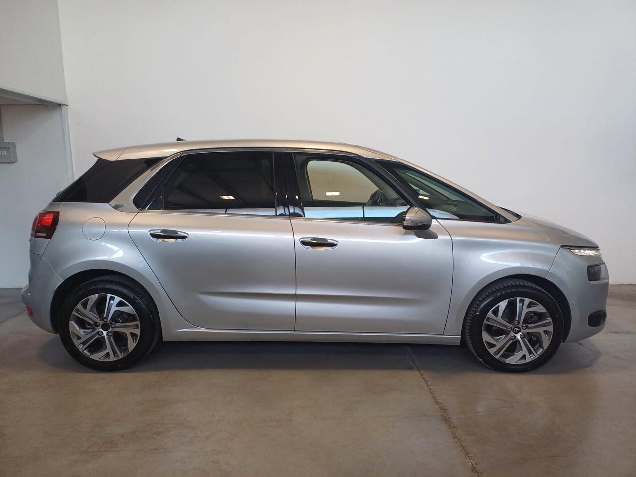 Citroen C4 Picasso 1.6 e-HDi 115 Exclusive