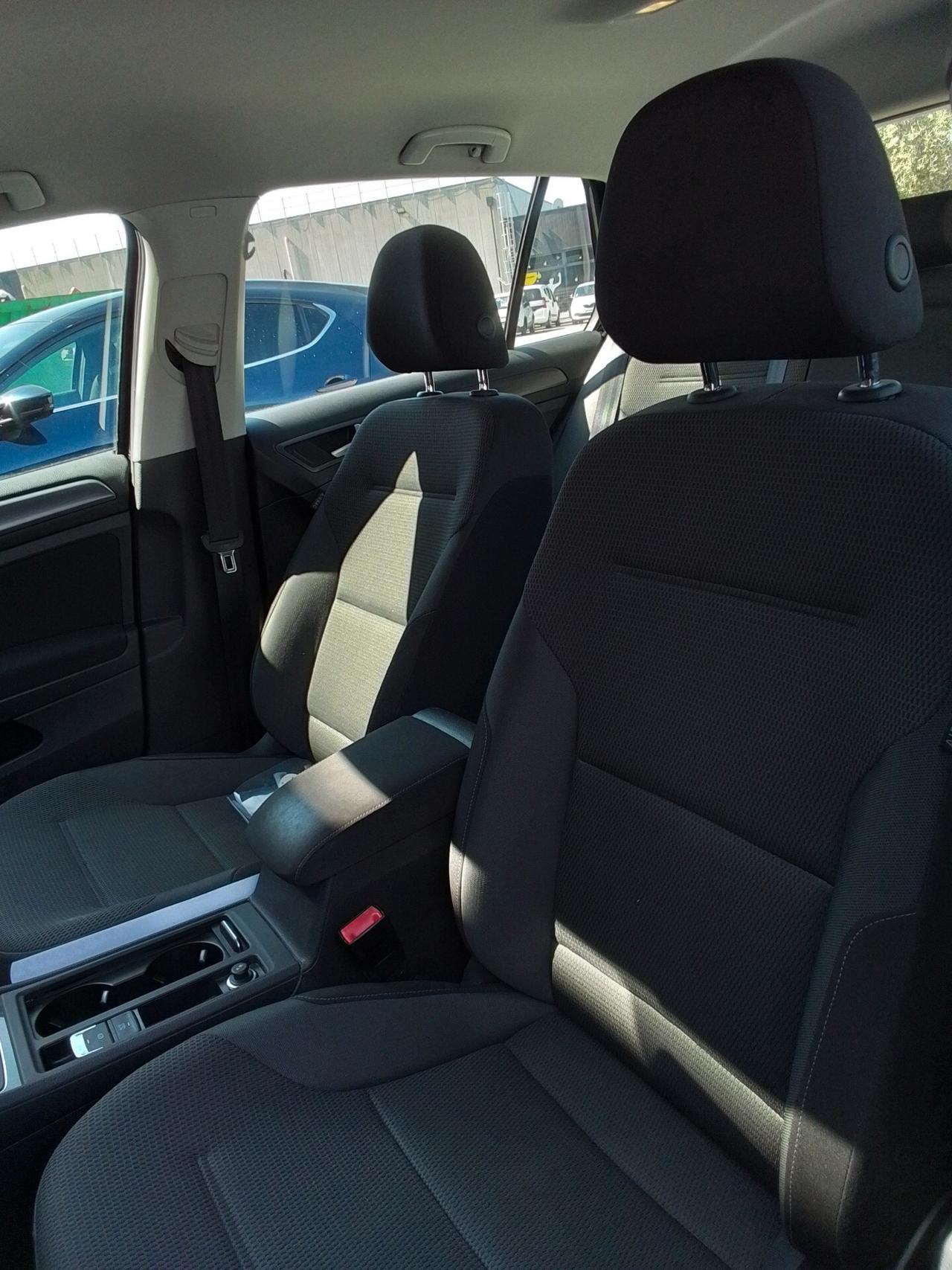 Volkswagen Golf 1.6 TDI 115 CV 5p. Business BlueMotion Technology