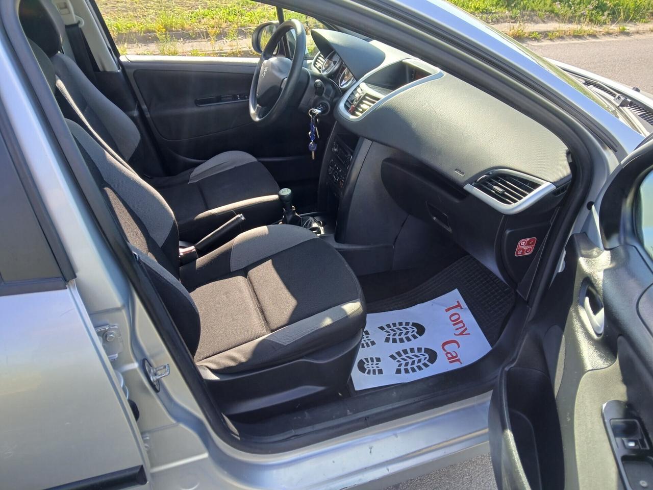 Peugeot207 1.4HDi 70CV 5p. PERFETTE CONDIZIONI