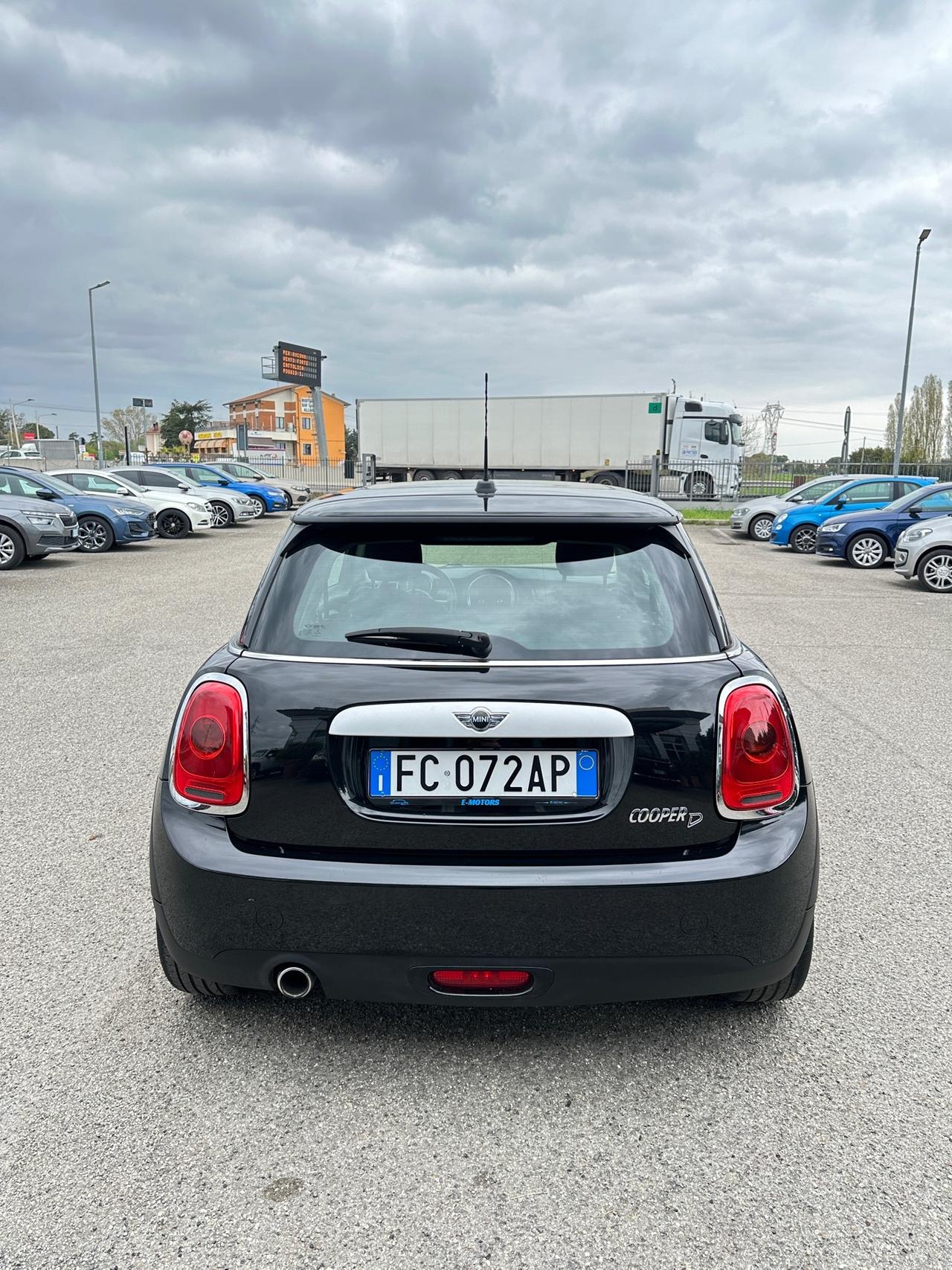 Mini 1.5 Cooper D Business XL - 2016