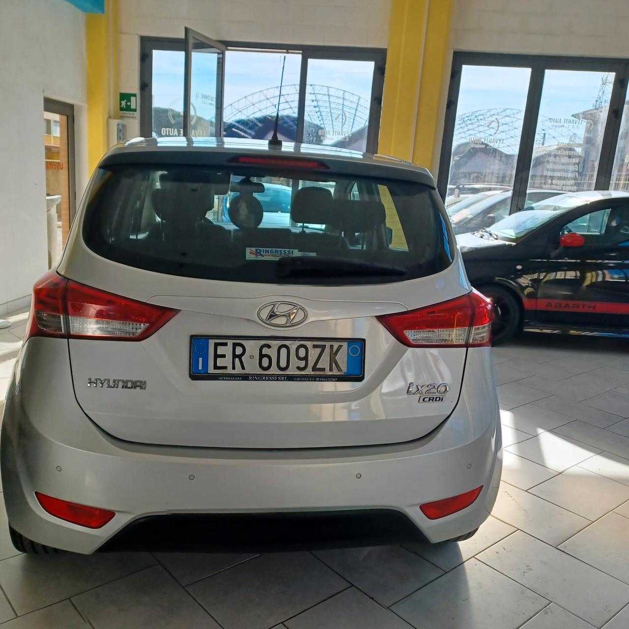 SEMBRA NUOVA 133.188 KM HYUNDAI IX20 1.4 TDI