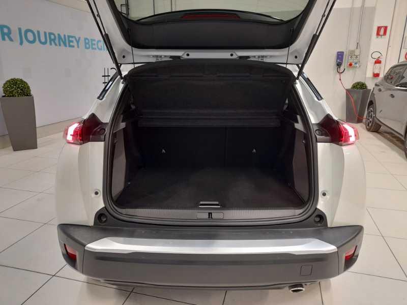 PEUGEOT 2008 II 2020 - 2008 1.5 bluehdi GT Pack s&s 130cv eat8