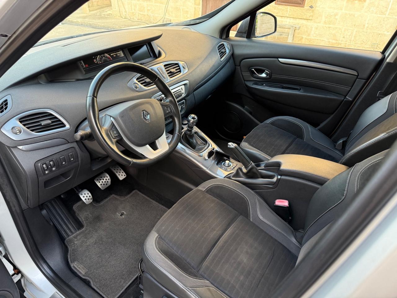 Renault Scenic Scénic XMod Cross 1.5 dCi 110CV Energy