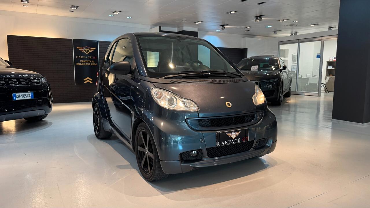 SMART FORTWO 0.8 BENZINA 71CV - 2011