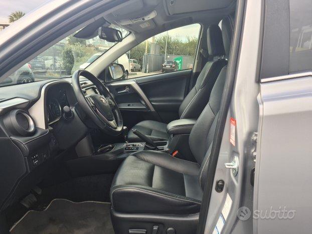 Toyota RAV 4 Business