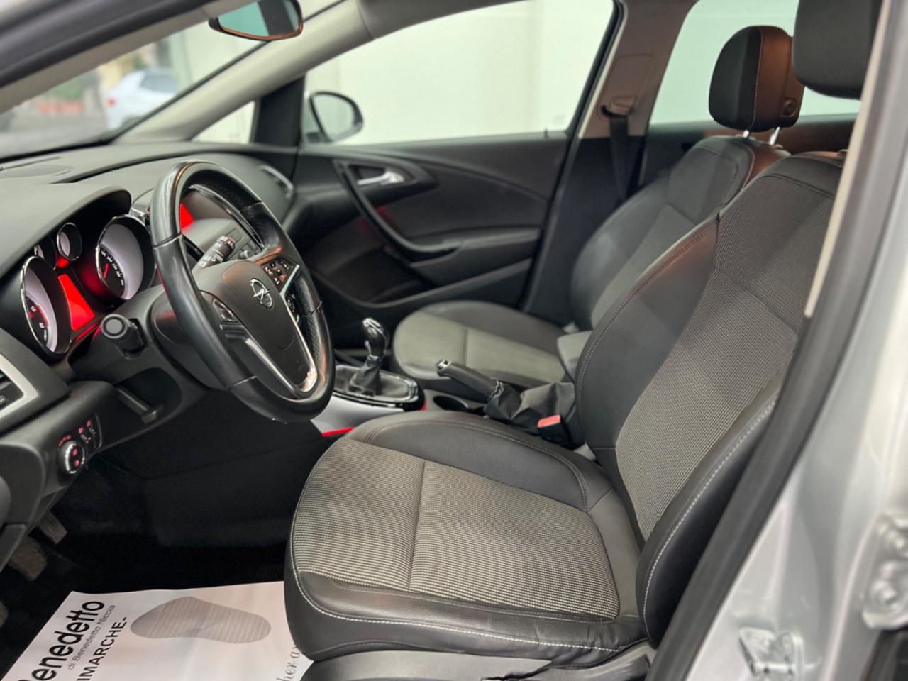 Opel Astra 1.6 CDTI E Sports Tourer 2015