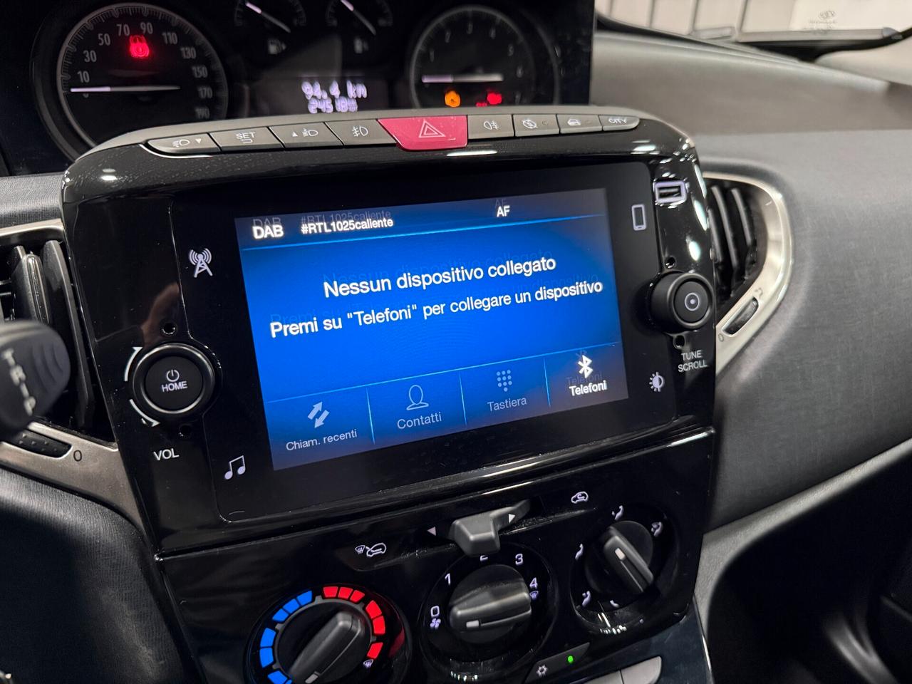 Lancia Ypsilon 1.0 FireFly 5 porte S&S Hybrid Gold