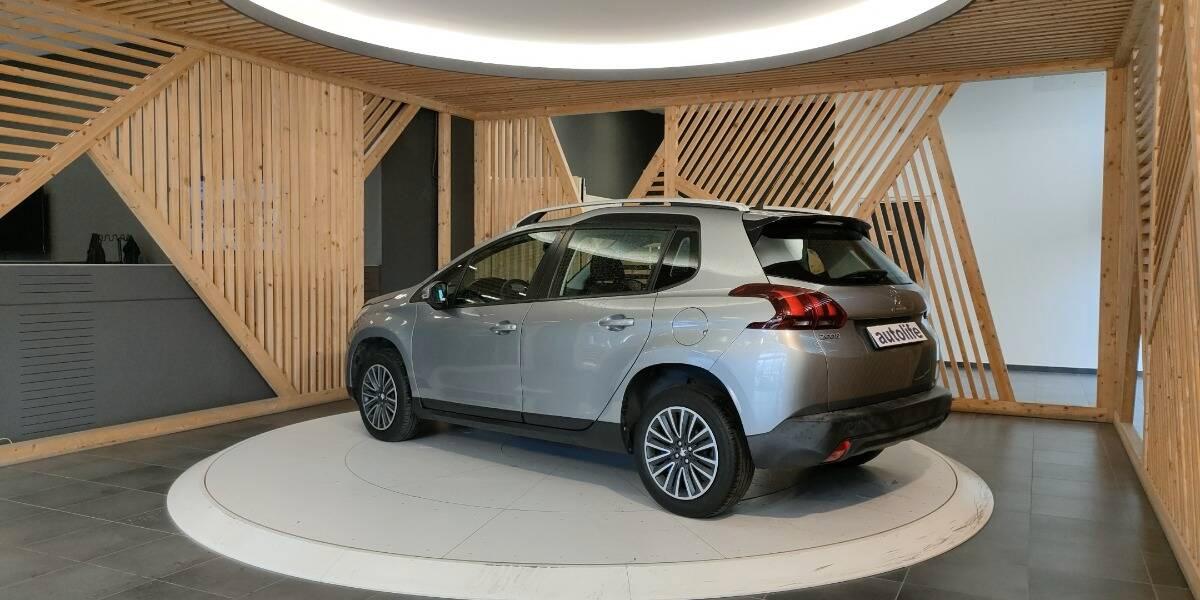 Peugeot 2008 1.5 bluehdi Active s&s 100cv 5marce