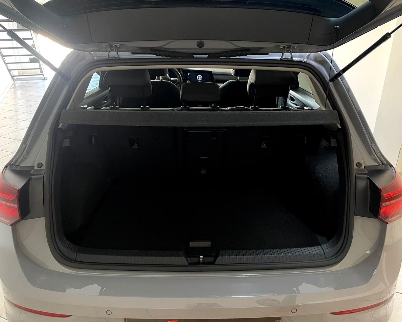Volkswagen Golf VIII 2.0 TDI 150 CV SCR Style