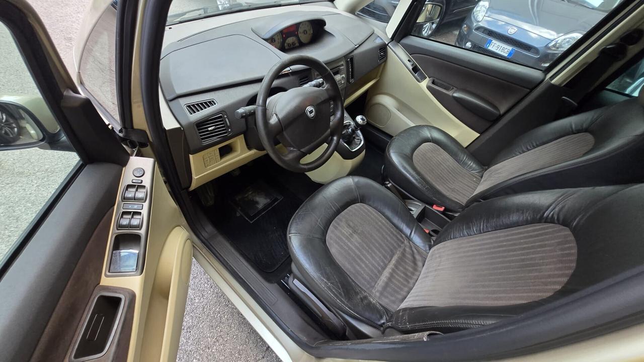 Lancia MUSA 1.4 16V Platino Plus 290000km