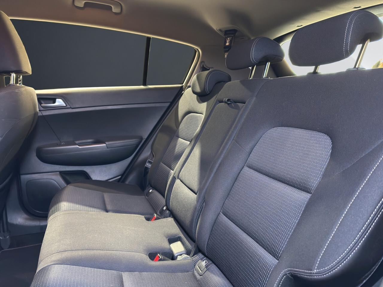 Kia Sportage 1.6 CRDI 136 DCT7 2WD Mild Hybrid Black Edition