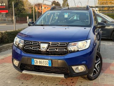 Dacia Sandero Stepway 1.0 TCe 100CV ECO-G 15th Anniversary