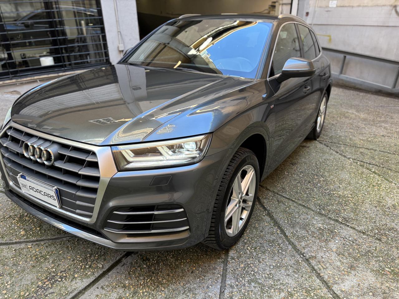 Audi Q5 2.0 tdi S line Plus s-tronic