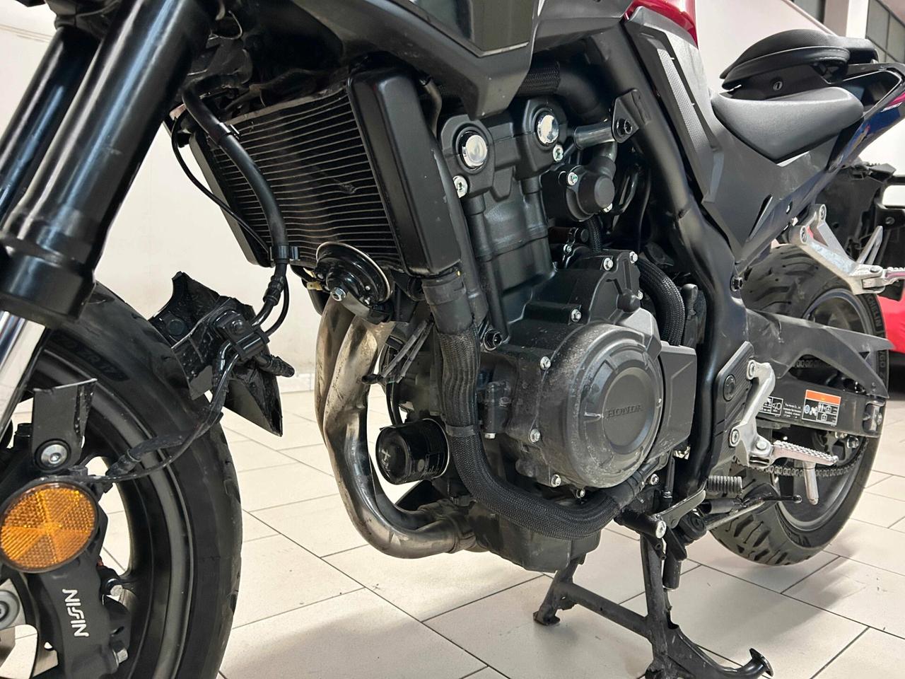 Honda CB 500 Hornet - 2025 Incidentata
