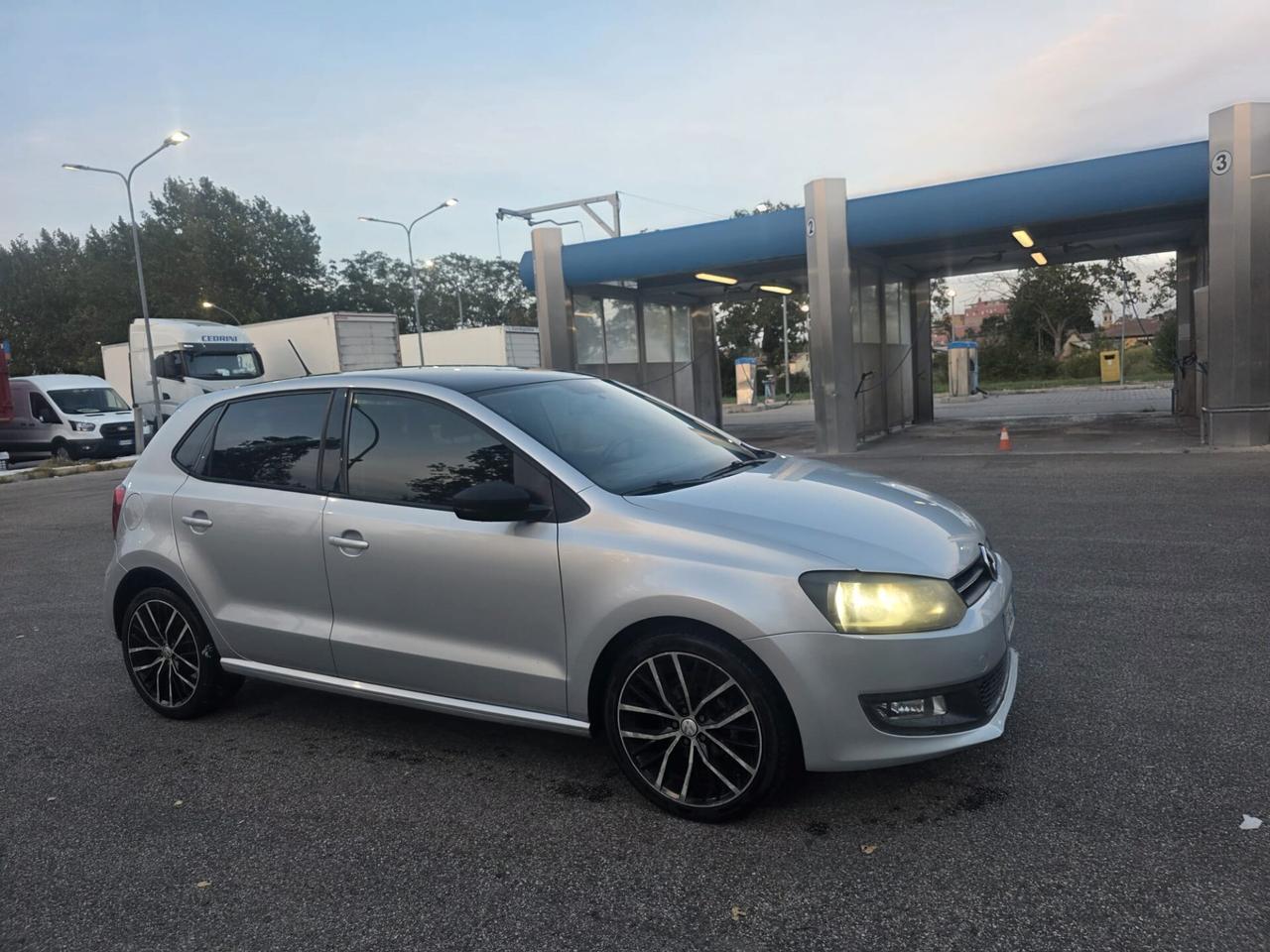 Volkswagen Polo 1.6 TDI DPF 5 porte Comf. BlueMotion Technology neopatentati