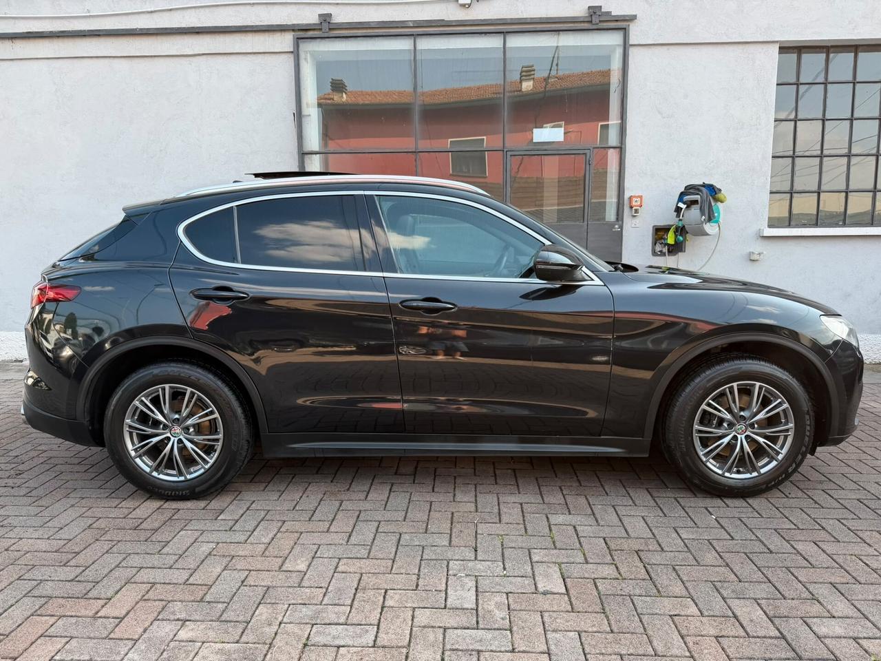 Alfa Romeo Stelvio 2.2 Turbodiesel 210 CV AT8 Q4 Executive
