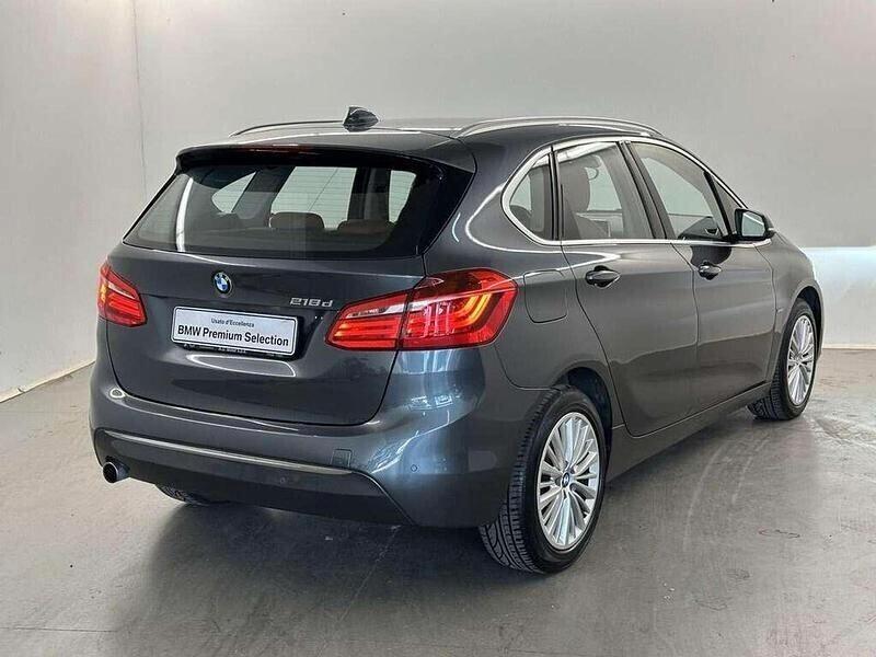 Bmw 216d Active Tourer Luxury Pelle/Led