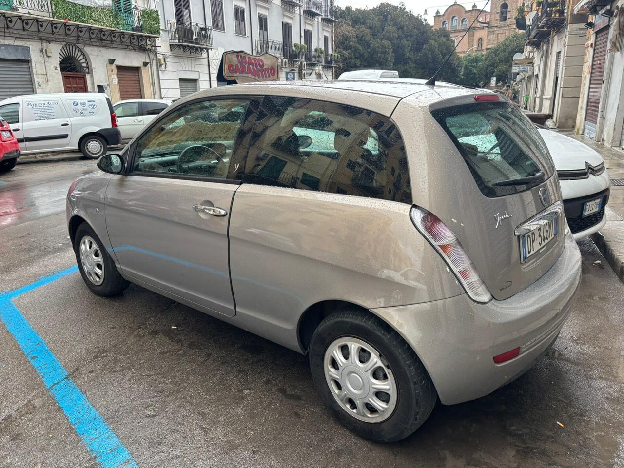 Lancia Ypsilon 1.2 Argento NEOPATENTATI FINANZIABILE