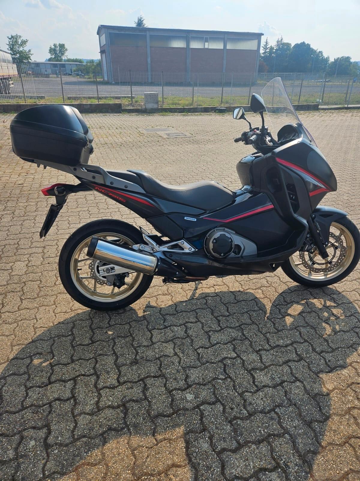 Honda Integra 750 PERFETTA