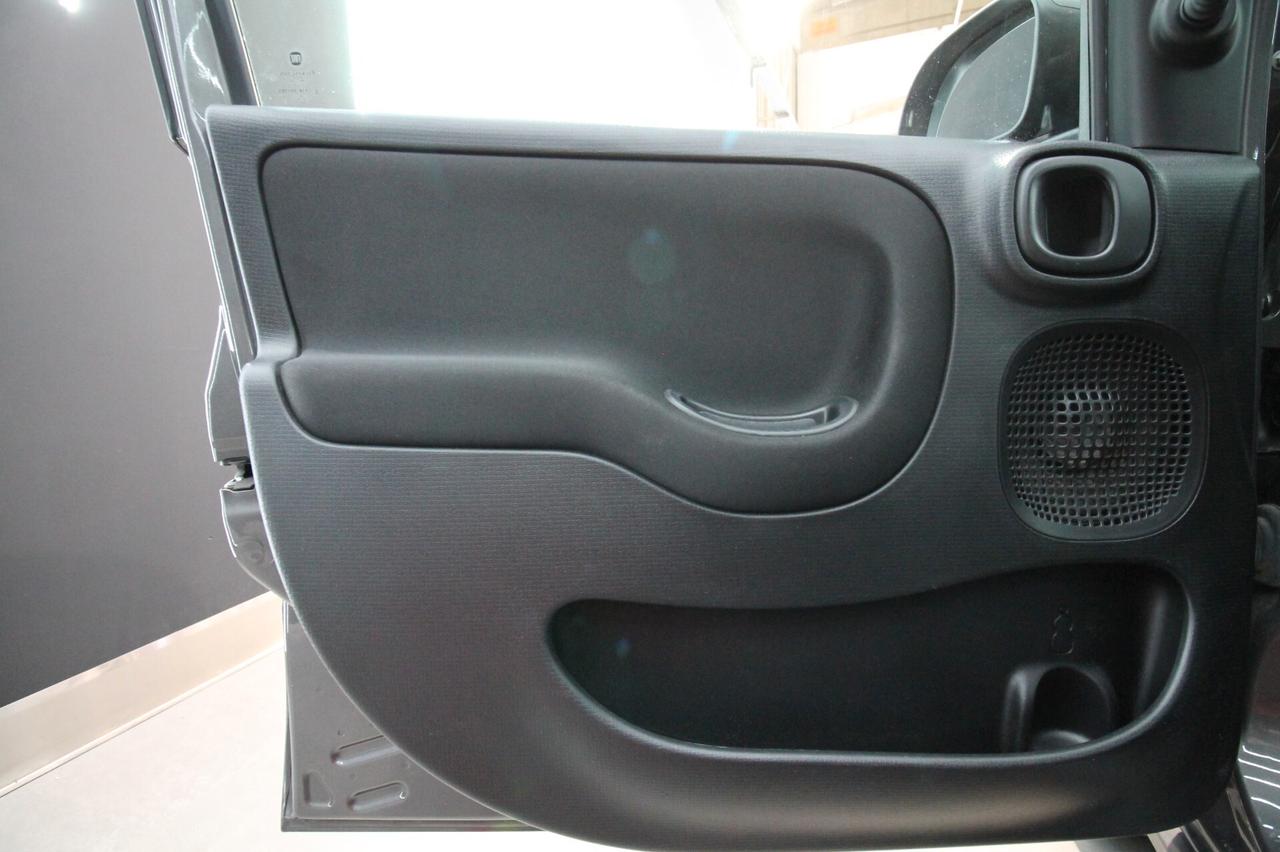 FIAT PANDA 1.0 70 CV HYBRID
