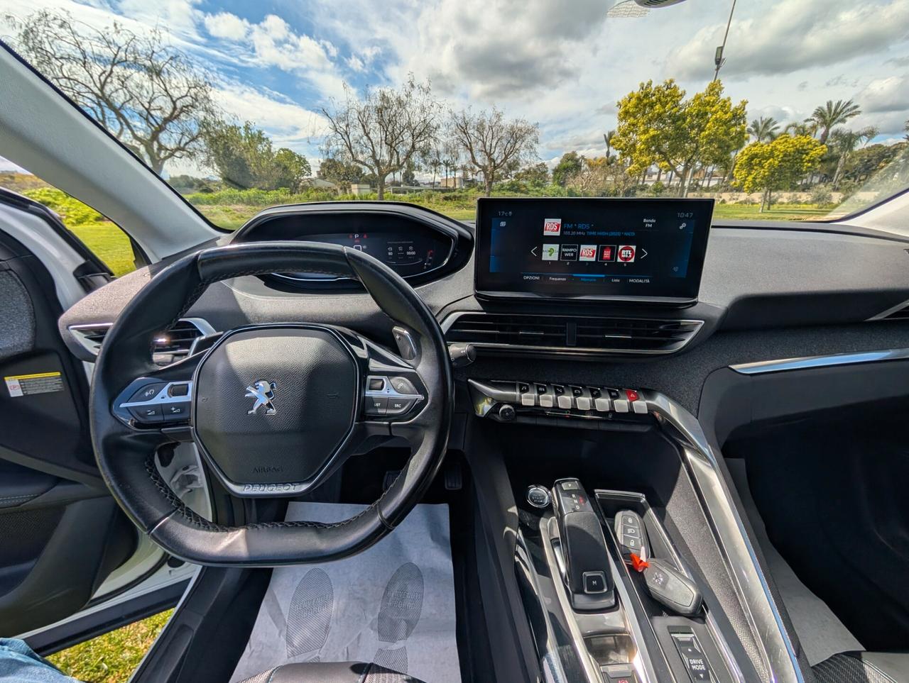 Peugeot 3008 BlueHDi 130 S&S EAT8 Allure