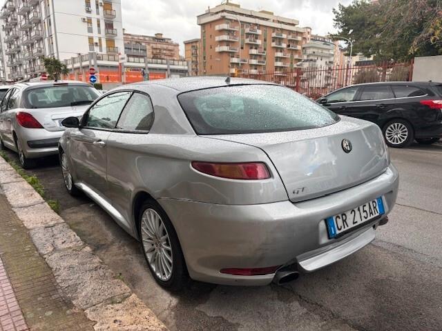 Alfa Romeo GT 1.9 MJT anche permuta o scambi0