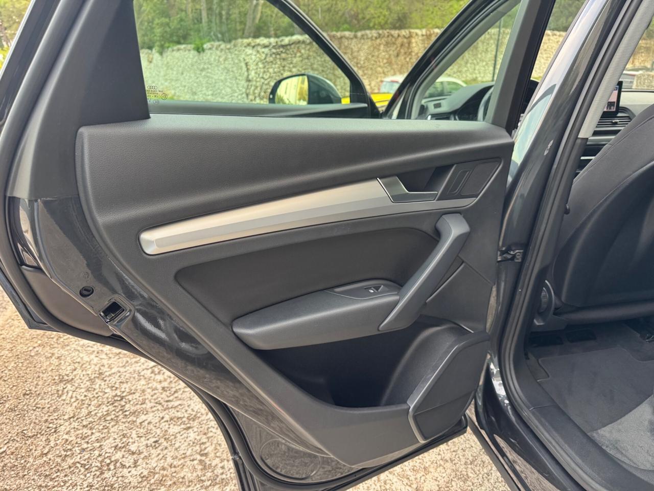 Audi Q5 2.0 TDI 204cv - NEW MODEL - 2021