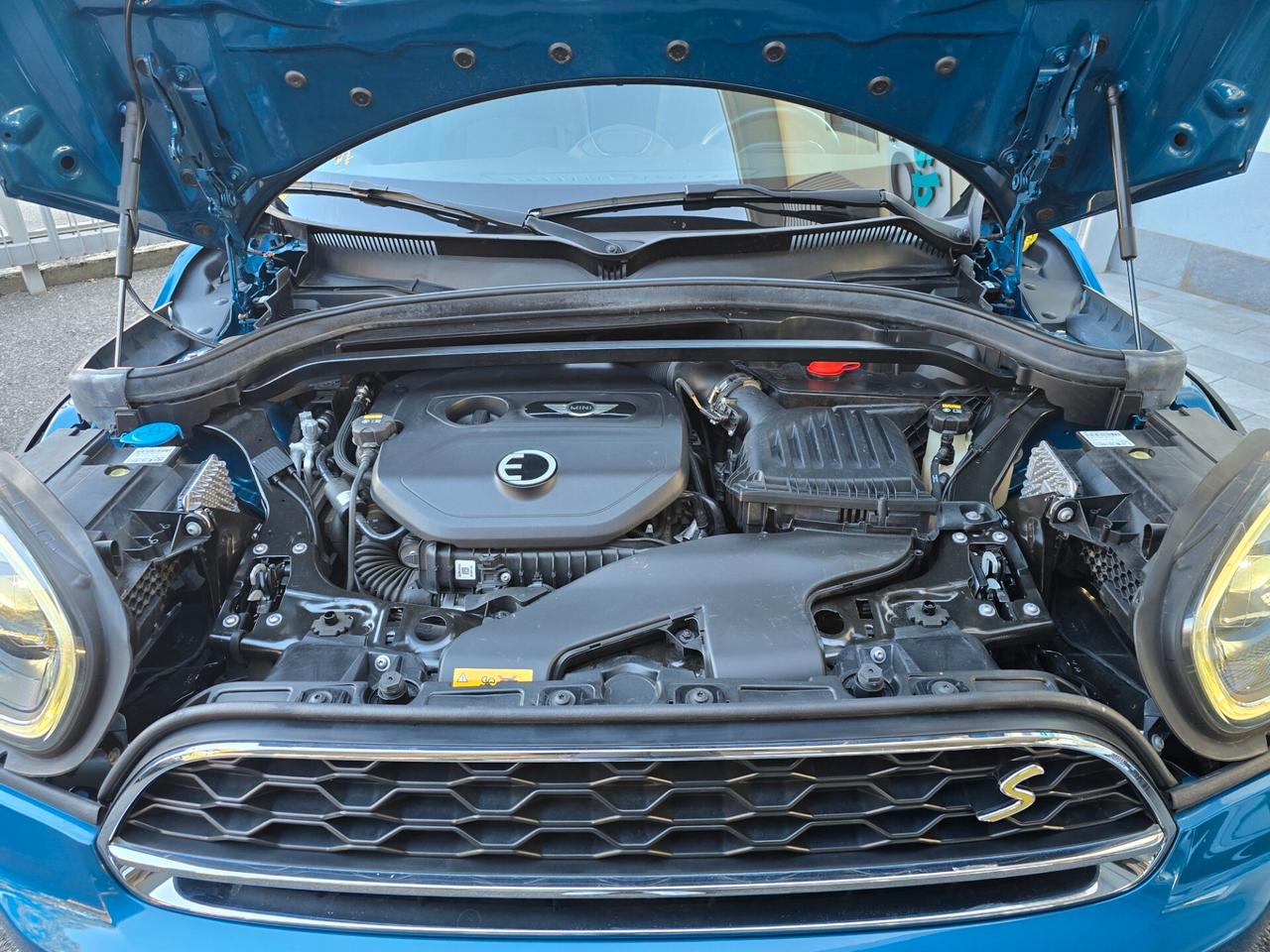 Mini Cooper S Countryman SE 1.5 ALL4 AUT. / FULL LED+19" IBRIDA PLUG-IN