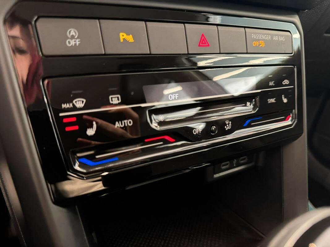 Volkswagen T-Cross 1.0 tsi Style 110cv