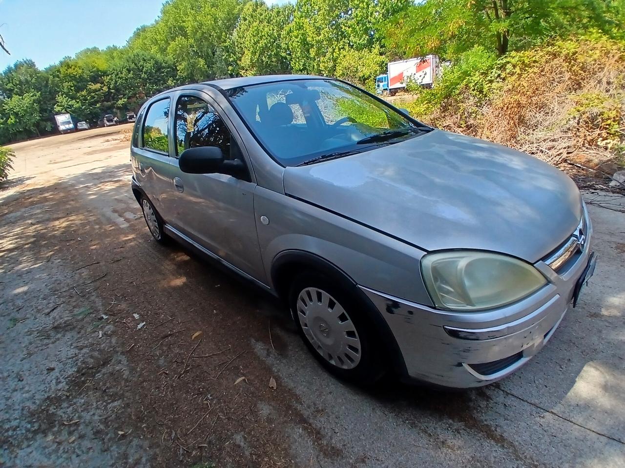 Opel Corsa 1.2i 16V cat 5 porte Club