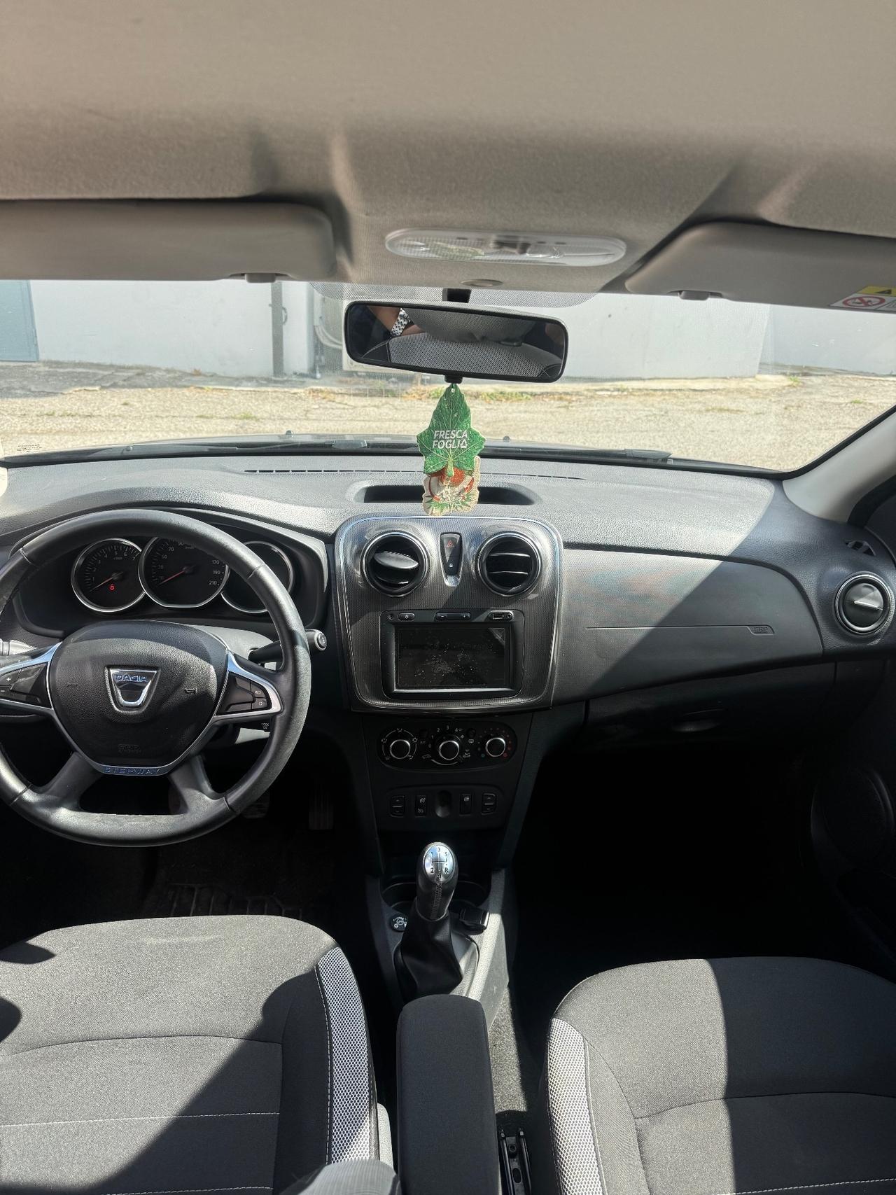 Dacia Sandero Stepway 1.0 TCe 100CV ECO-G 15th Anniversary