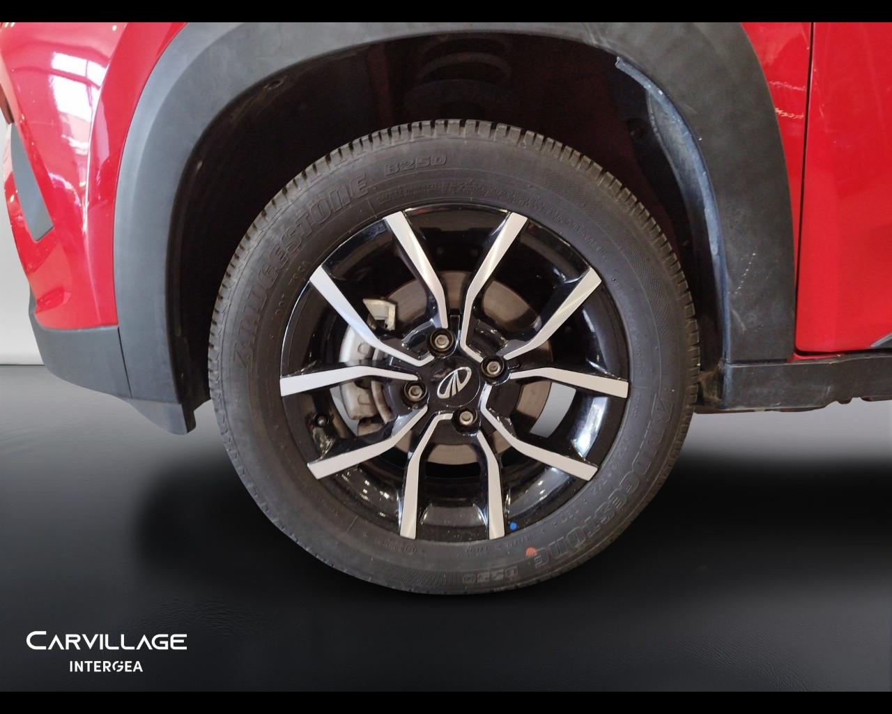 MAHINDRA KUV100 1.2 K8 m-bifuel