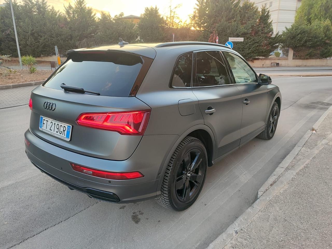 Audi Q5 2.0 TDI 190CV S Line FULL!!! PARI NUOVO!!!
