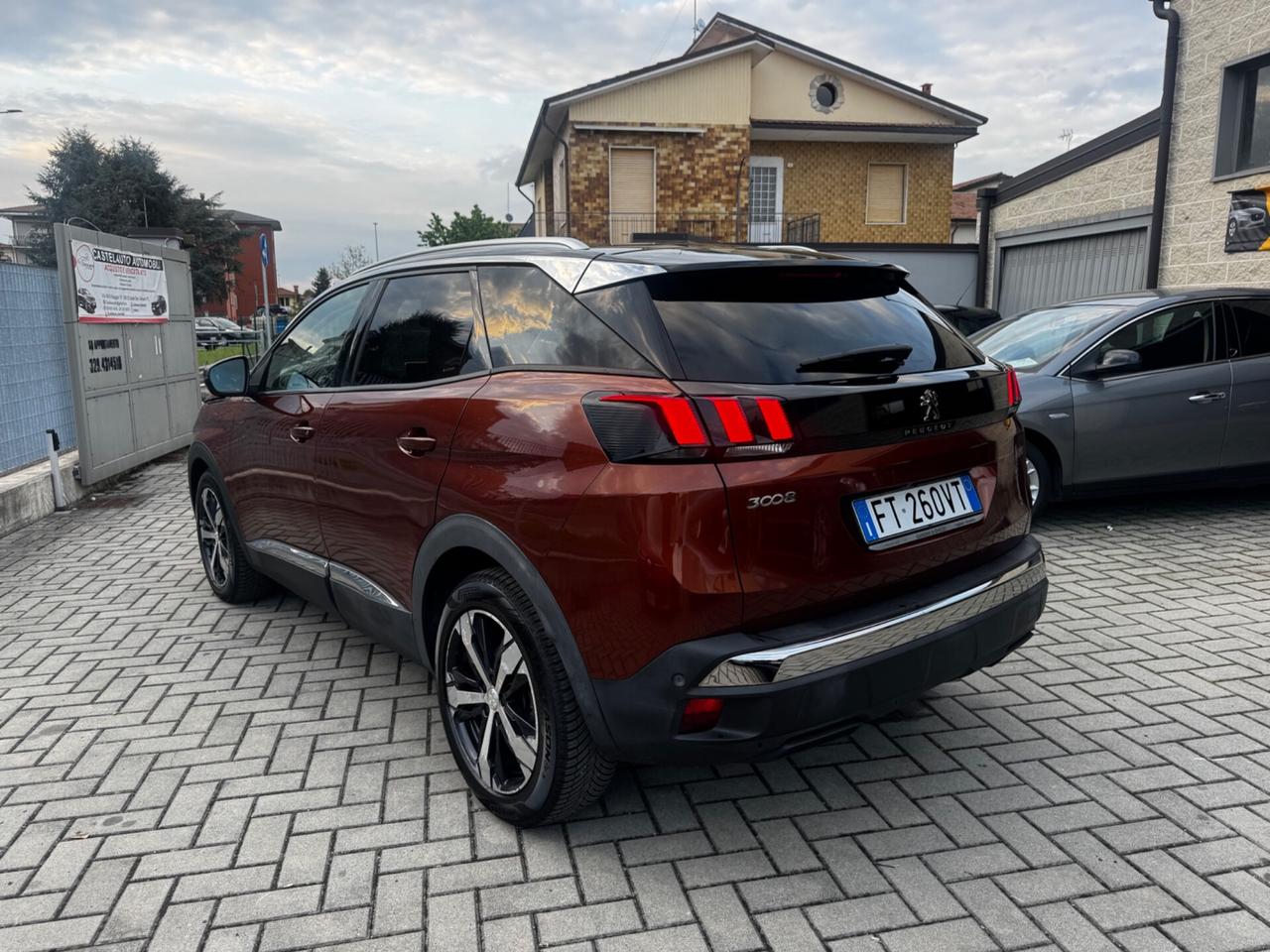 Peugeot 3008 BlueHDi 130 S&S Allure