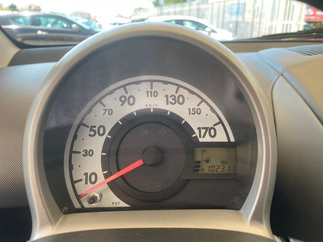 Toyota Aygo 1.0 12V VVT-i 3 porte Deep Ocean Connect