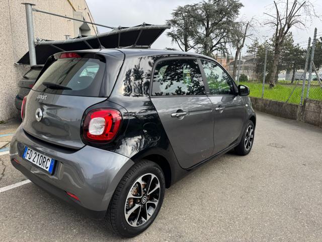 SMART ForFour 70CV 1.0 Fidaty KM. 37.900