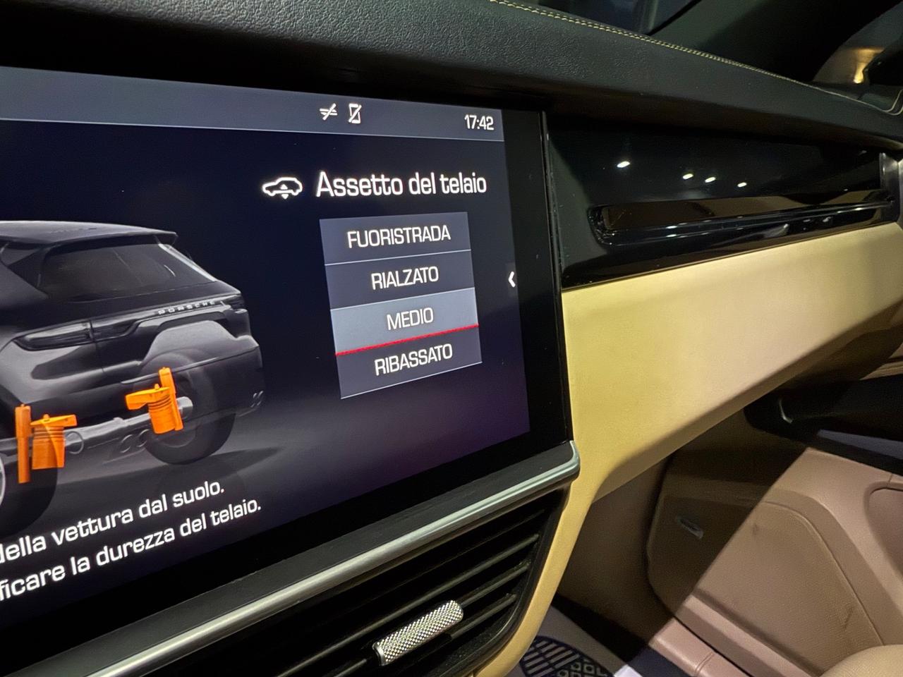 Porsche Cayenne 3.0 V6 TETTO/PASM/MATRIX IPERFULL2019