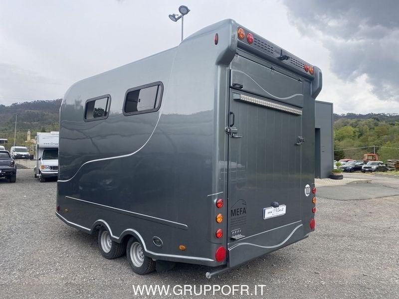 Trailer Steinsberger Steinsberger TRASPORTO CAVALLI