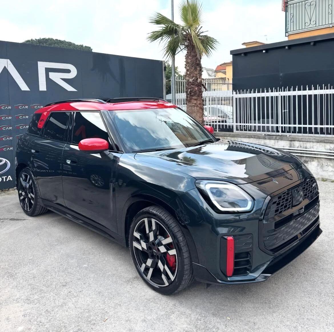 Mini John Cooper Works Countryman ALL4 JCW