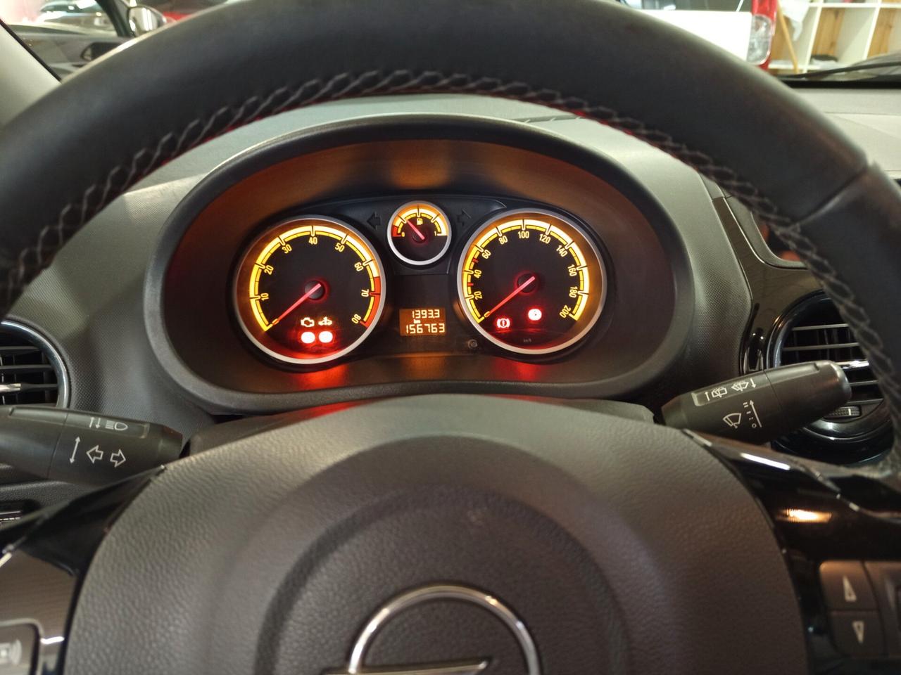 Opel Corsa 1.2 BENZINA-GPL, 156 Mila chilometri ok neopatentati