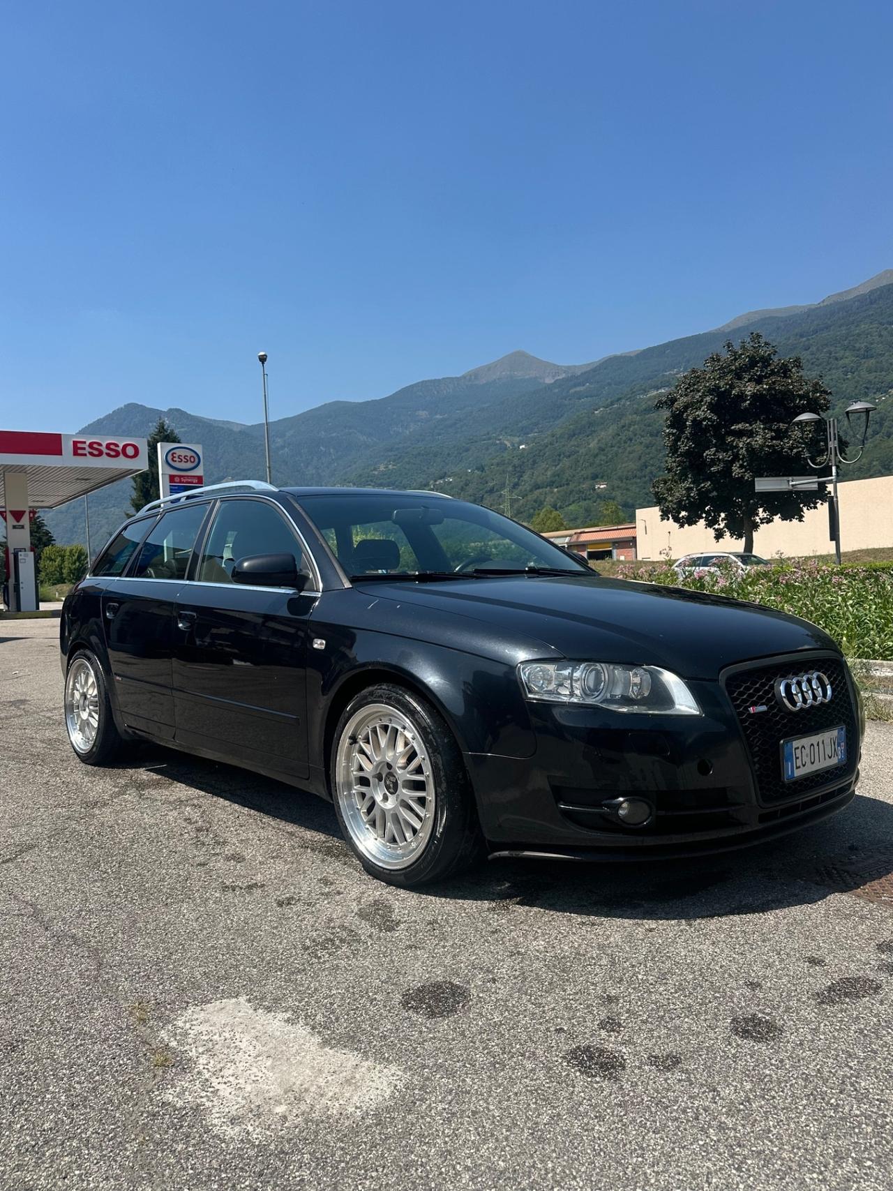 Audi A4 Avant S-LINE