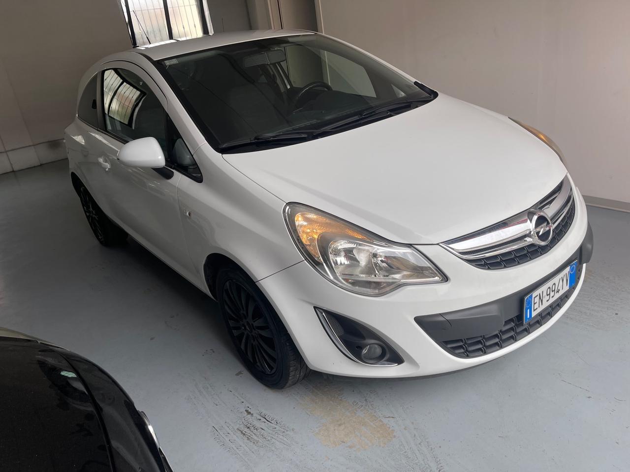 Opel Corsa 1.3 CDTI 75CV 3 porte sport
