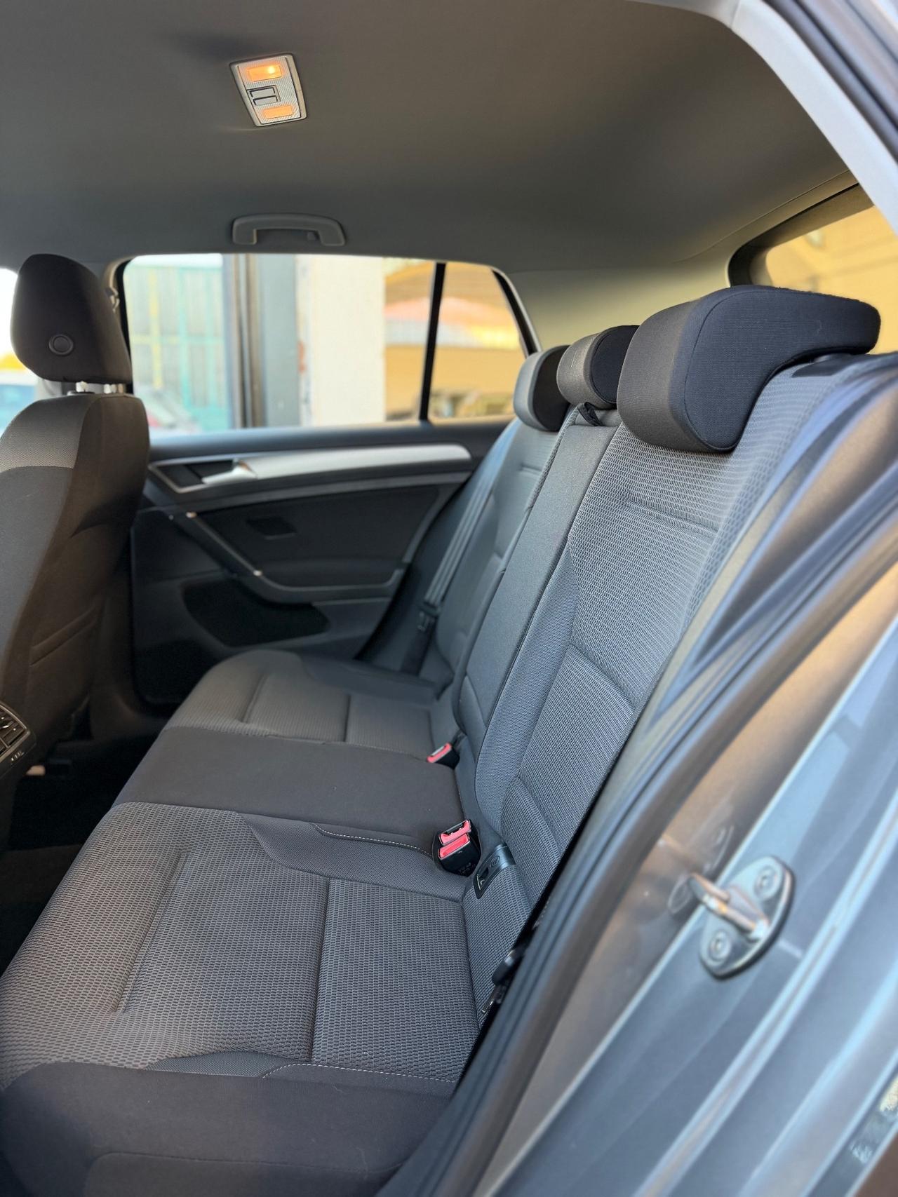 Volkswagen Golf Business 1.6 BlueTDI 110 CV 5p. Comfortline