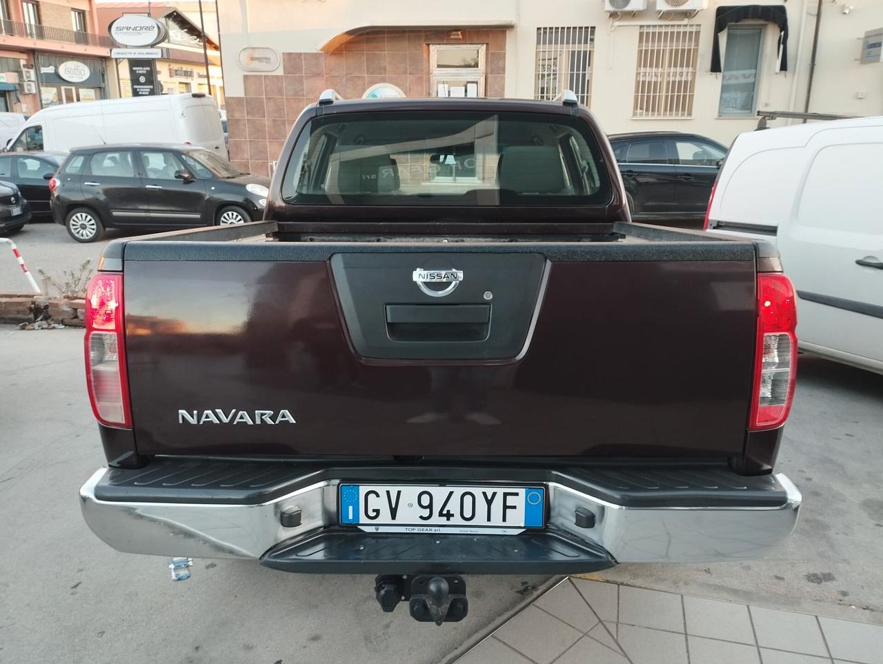 Nissan Navara 2.5 dCi 190CV 4 porte Double Cab LE