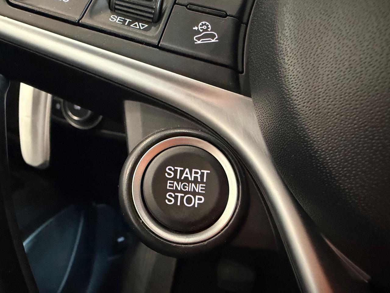 Alfa Romeo Stelvio 2.2 160 CV AT8 Business