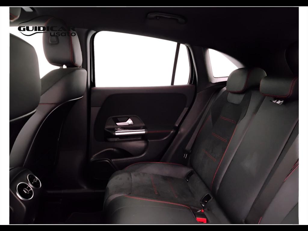 Mercedes-Benz GLA-H247 2020 - GLA 180 d Premium auto